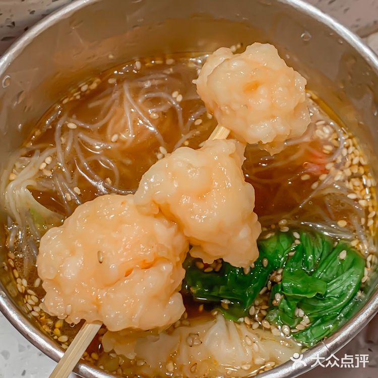 虾三疯｜一碗Q弹虾滑，香辣够味
