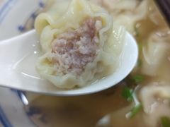 虾肉馄饨-新丰小吃(中山中路分店)