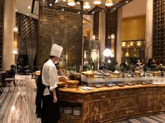 -万达瑞华酒店美食汇自助餐厅(楚河汉街店)