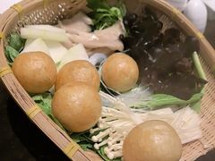 -金陵饭店 56F 家·海鲜火锅餐厅
