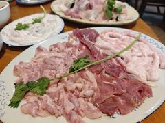 -华哥新鲜猪精品美食