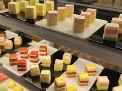 -涨巢·潮玩水疗局