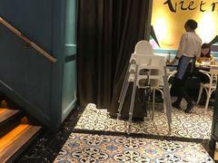 -美奈小馆·越南料理(中航城君尚购物中心店)
