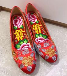 -Lady  Jane高端婚纱礼服馆