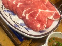 -毛辣果·贵州红酸汤牛肉火锅(西单店)