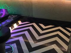 -温莎KTV(珠江路店)