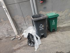 -苹果树下艺术餐厅(宋庄店)
