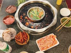 -邓莽子老火锅(中兴路总店)
