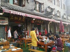 -谭记石锅鱼府(三道堰店)