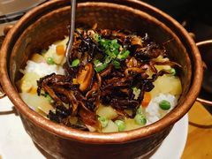 牛肝菌洋芋铜锅焖饭-山茶云南菜(中关村店)