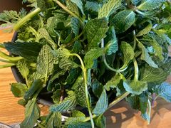 -爱伲PLUS·牛肉海鲜自助火锅(融创店)