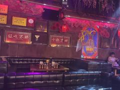 -喜鹊音乐酒馆(西街店)