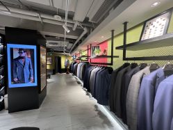 -BRANS PORO布朗斯伯勒西装高级定制·瑞璞西装(金陵店)