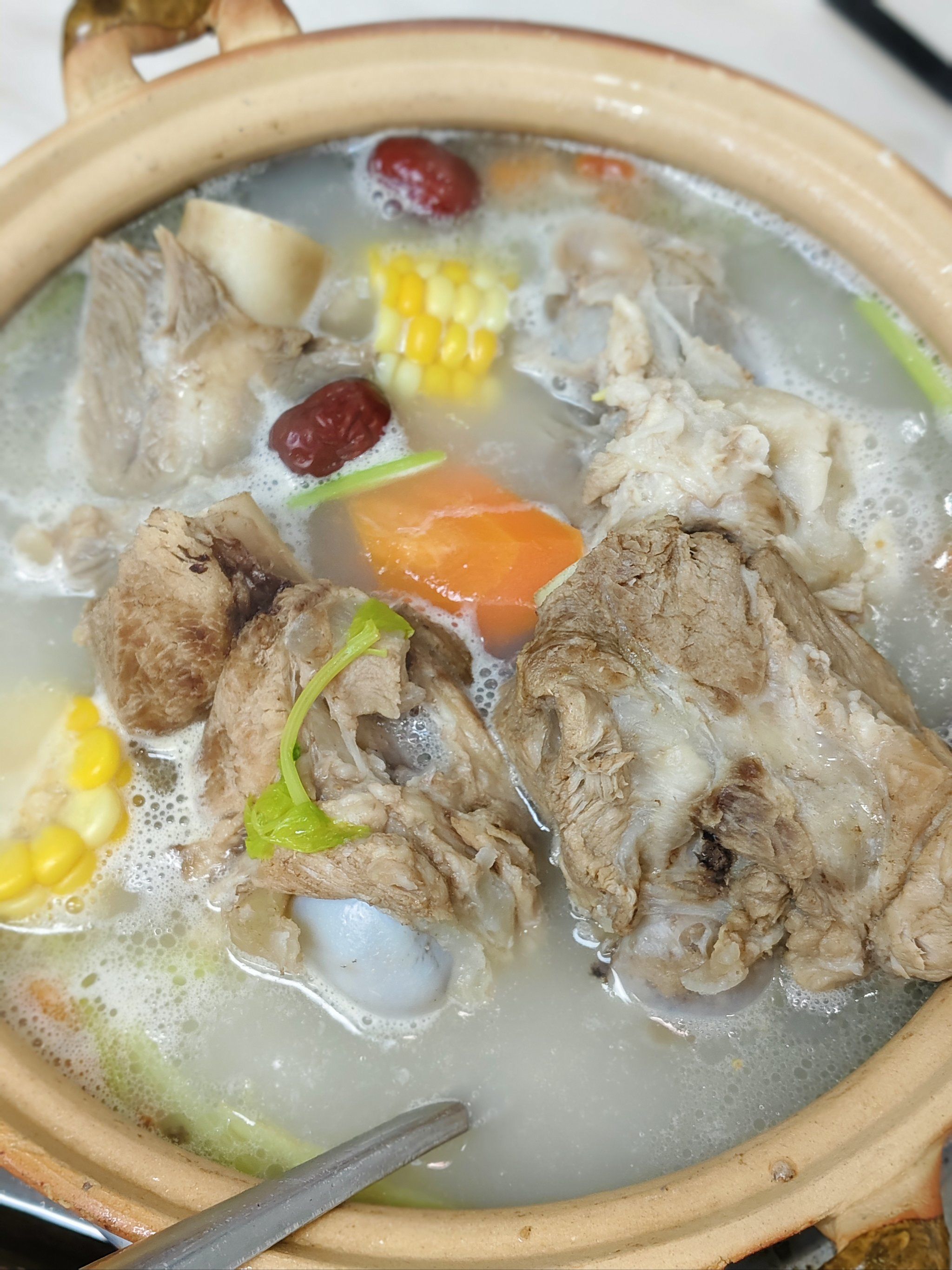 被这锅澳门筒骨煲馋哭了!