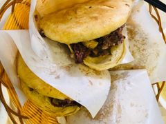 -闫家驴肉老店(华电一校店)