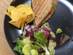 -HELLO 27 意面·沙拉·帕尼尼