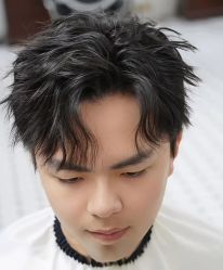 -东方先生国潮男士理发馆