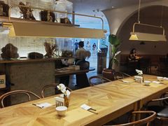 -来龙里 精致 东南亚餐室(万象城店)
