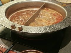 -牛YO寿喜烧·铁板烧和牛火锅自助(市府恒隆店)