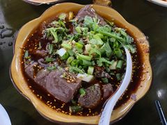 -小杨翘脚牛肉