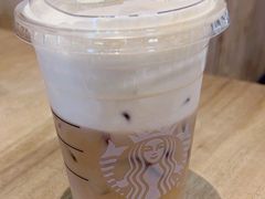 -星巴克臻选(湖滨道店)