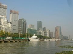 -北外滩百艇汇游艇俱乐部
