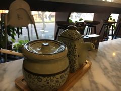 -轻捞慢起面馆(新世界百货店)
