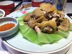 -老湘亲·品鉴湘菜(蔡塘爱琴海店)