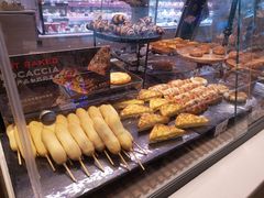 -巴黎贝甜(大宁国际商业广场店)