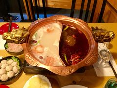 -江湖餐厅–重庆九宫格老火锅