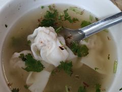 -石门侯·石门馄饨侯(革新北街店)