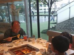 -宽来·欢聚火锅(来福士广场水景店)