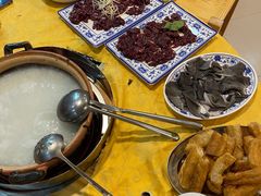 -大戚饭店(泰华路店)