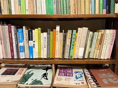 -斯多格书乡(北京大学畅春园店)
