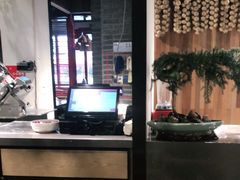 -味舵主重庆火锅(邓尉路店)