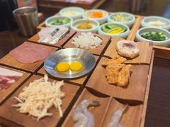 -银米·云南传统过桥米线(双廊黑金冠店)