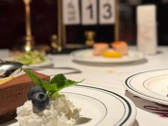 -Wolfgang’s Steakhouse 沃夫冈牛排馆(上海白玉兰广场店)