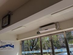 -宠颐生中康贝怡动物医院