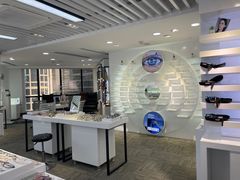 -浮光眼镜·蔡司视觉合作·数字验配中心(陆家嘴店)