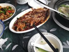 -临街徽菜馆·正宗黄山味