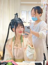 -一揽芳华汉服旗袍体验馆(拙政园店)