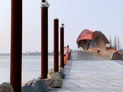 -滴水湖