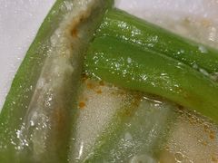 -渝信川菜 · 川味家常菜(财富购物中心店)