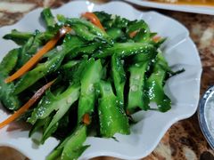 四角豆-黄记四更烤乳猪店