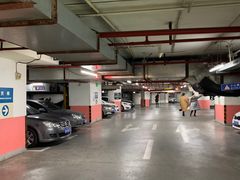 -中山公园-龙之梦停车场