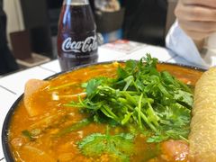 -肥汁米蘭香港米线(长宁来福士店)