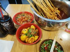 -拐枣巷小串串(财大店)