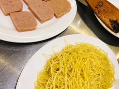 -胡须佬鸡煲四季火锅店(石厦西村直营店)