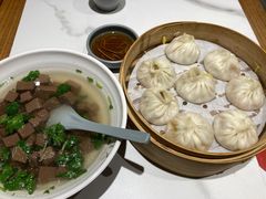 -馋三尺蟹粉小笼(人民广场店)