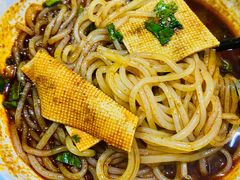 麻辣米线-老字号杨坡红油米线腊汁肉夹馍(东四道巷店)